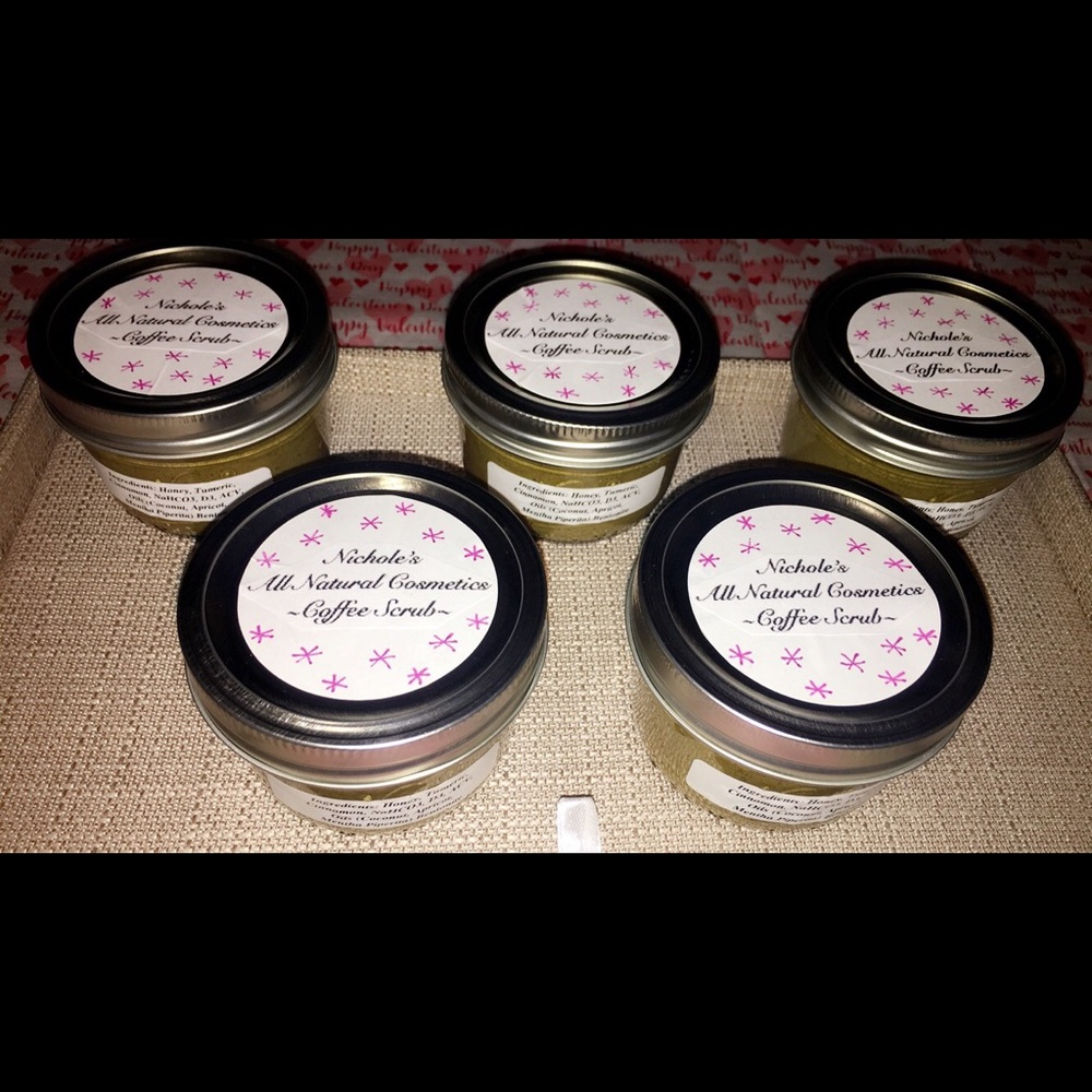 8oz Chocomint Coffee Scrub. All natural.